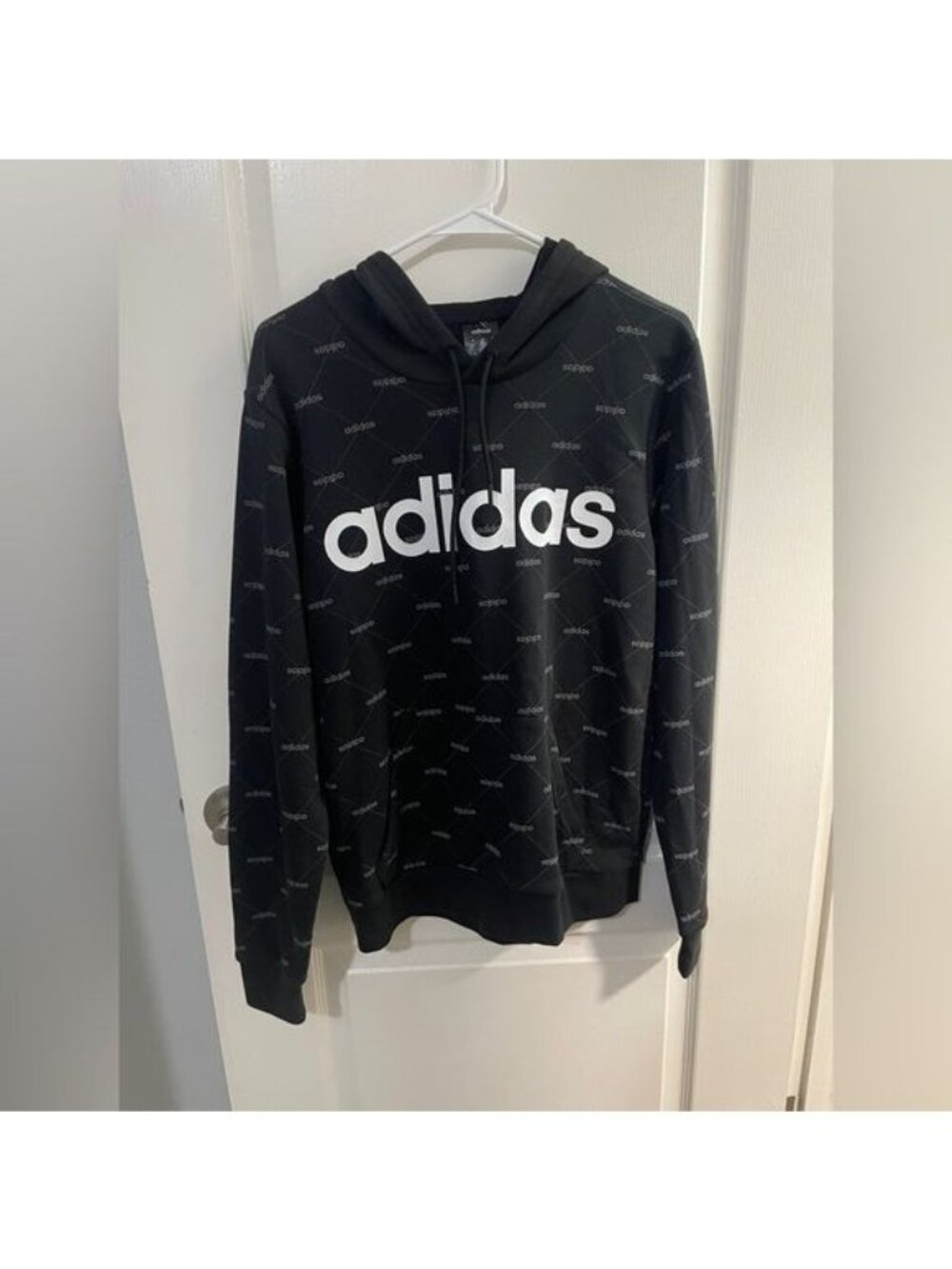 NWT Adidas Linear Graphic Core Favorites Hoodie Black, Mens Sz S (26-0257)
